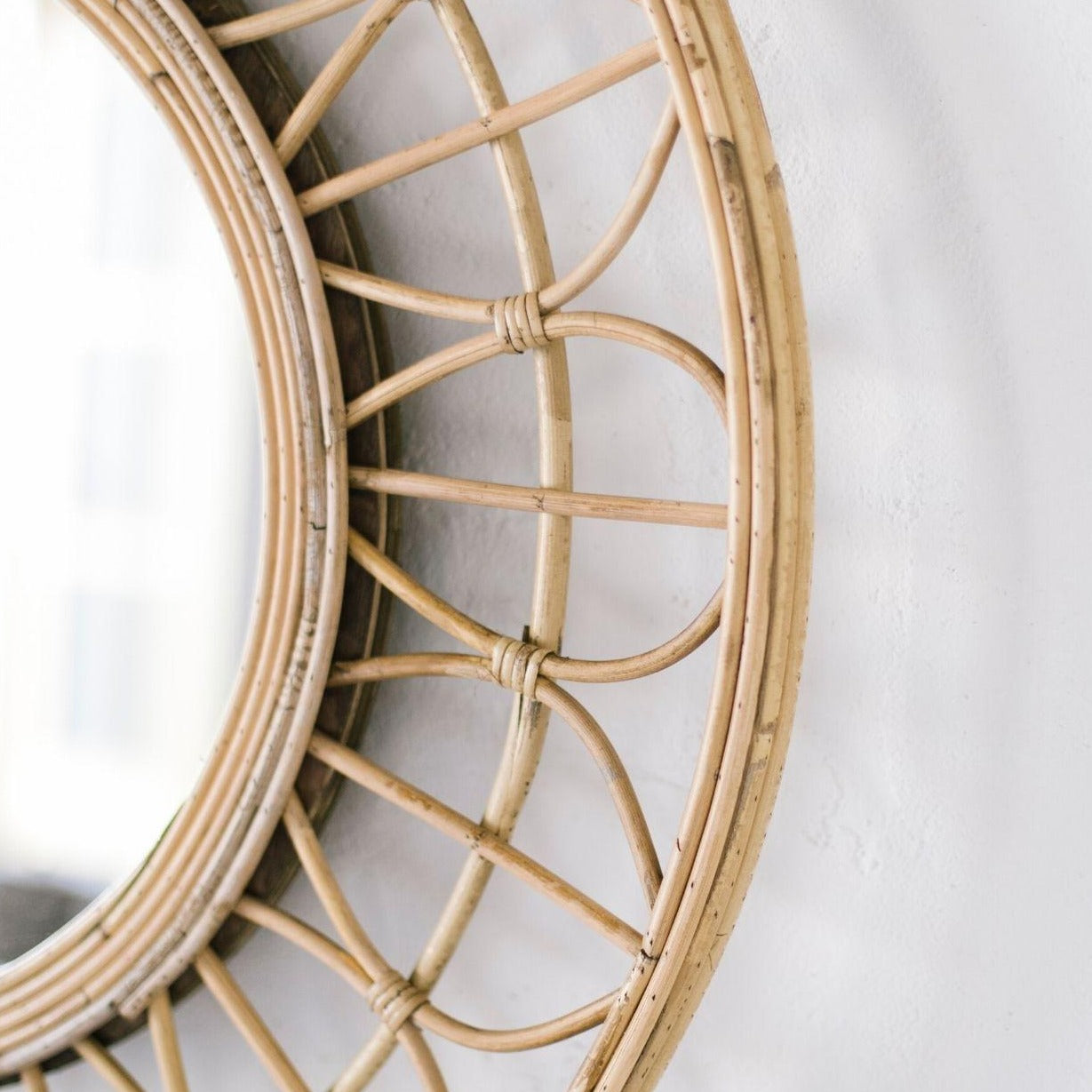 Round Rattan Mirror