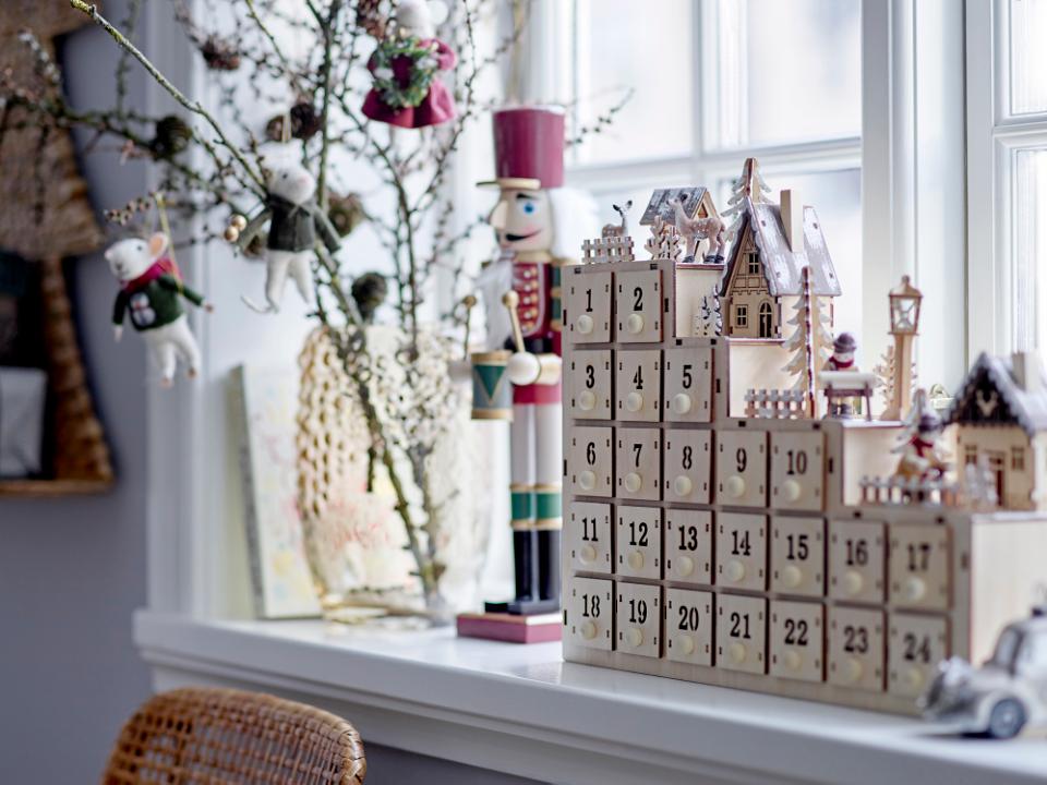 Plywood Christmas Calendar