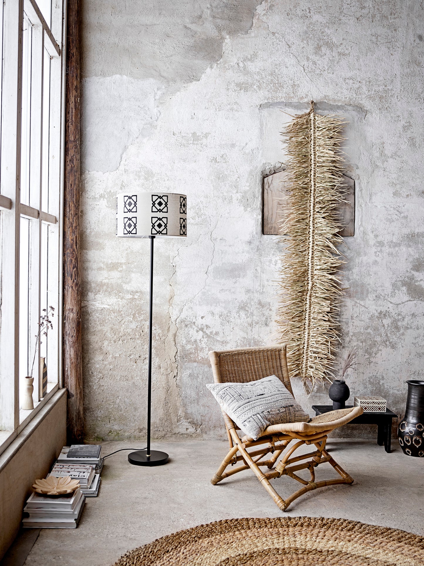 Metal Floor Lamp W/Shade