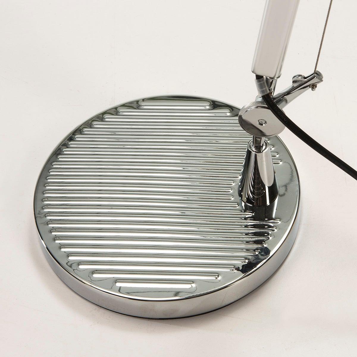 Articulated Metal Table Lamp