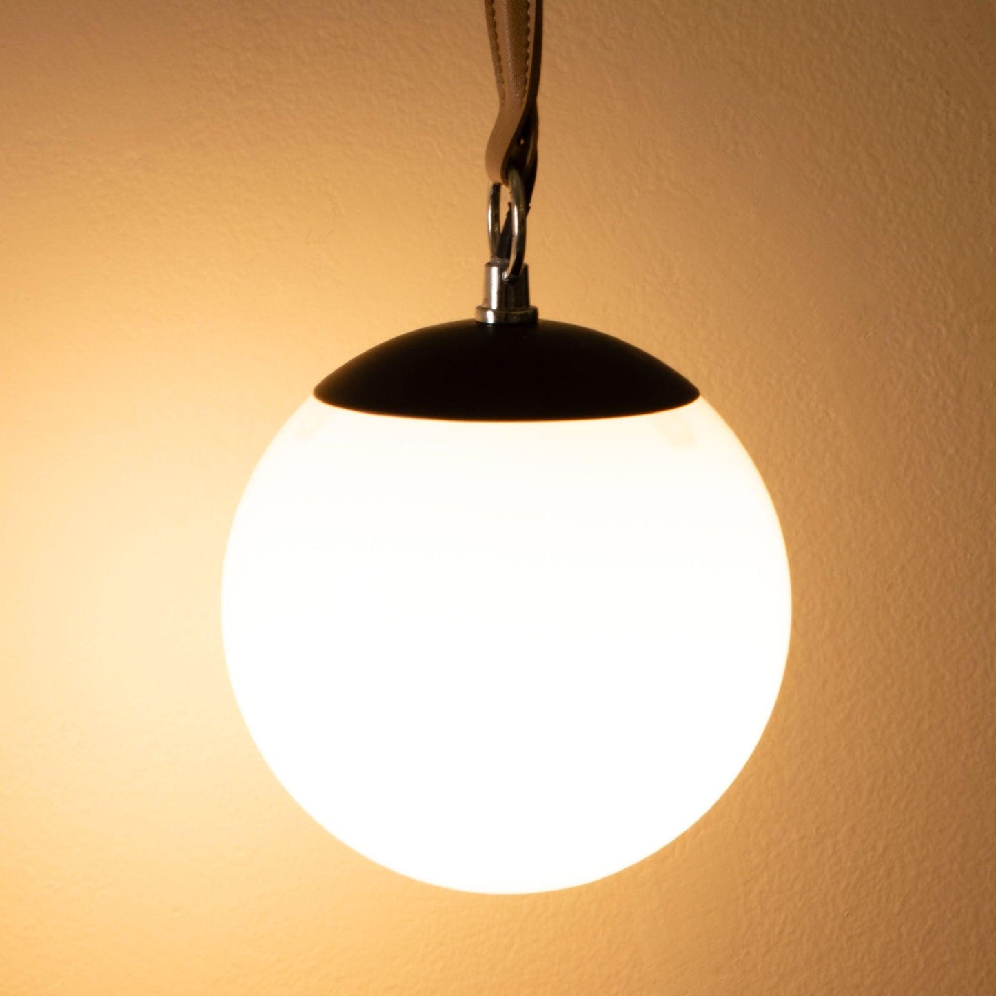Black Iron Wall Lamp