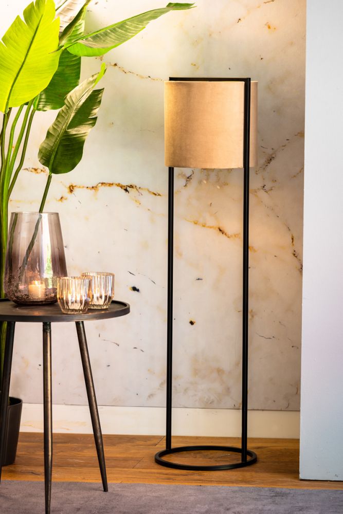 Black Metal Floor Lamp