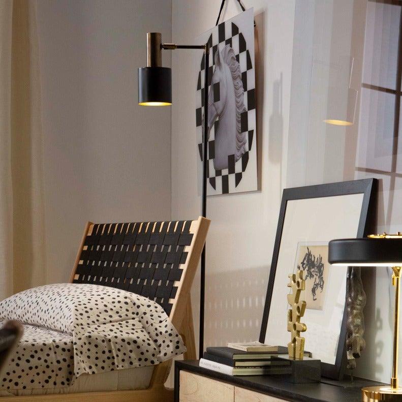 Black Metal Floor Lamp W/Gold