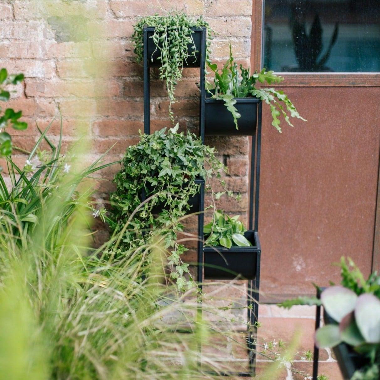 Black Metal Flower Pot