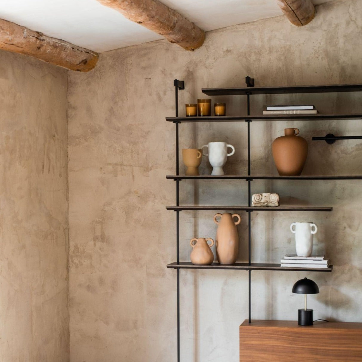 Black Metal Table Lamp