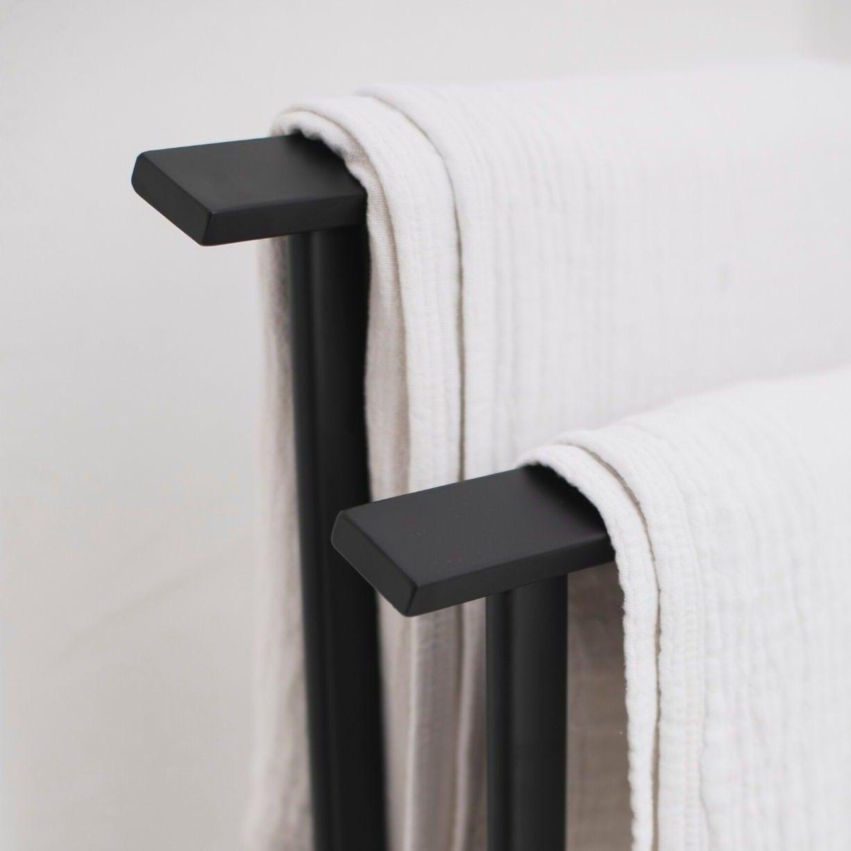 Black Metal Towel Rack