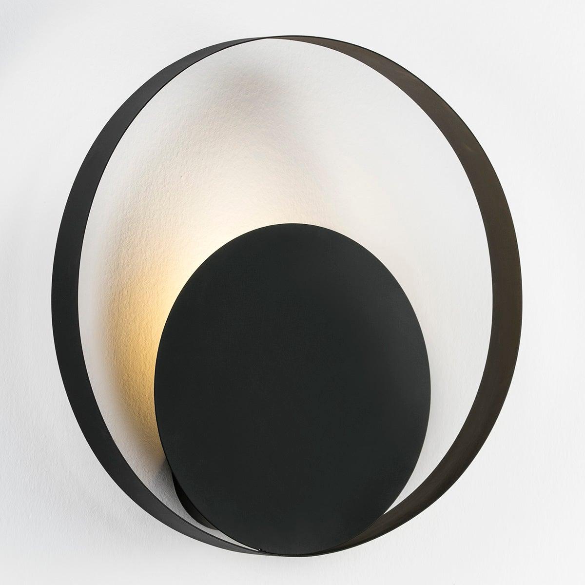 Black Metal Wall Lamp