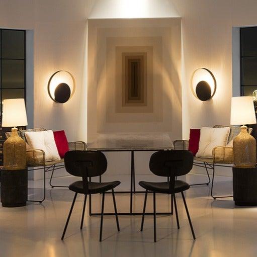Black Metal Wall Lamp