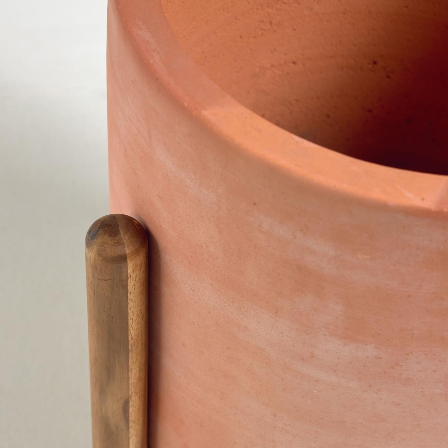 Ceramic Flower Pot W/Wood Legs