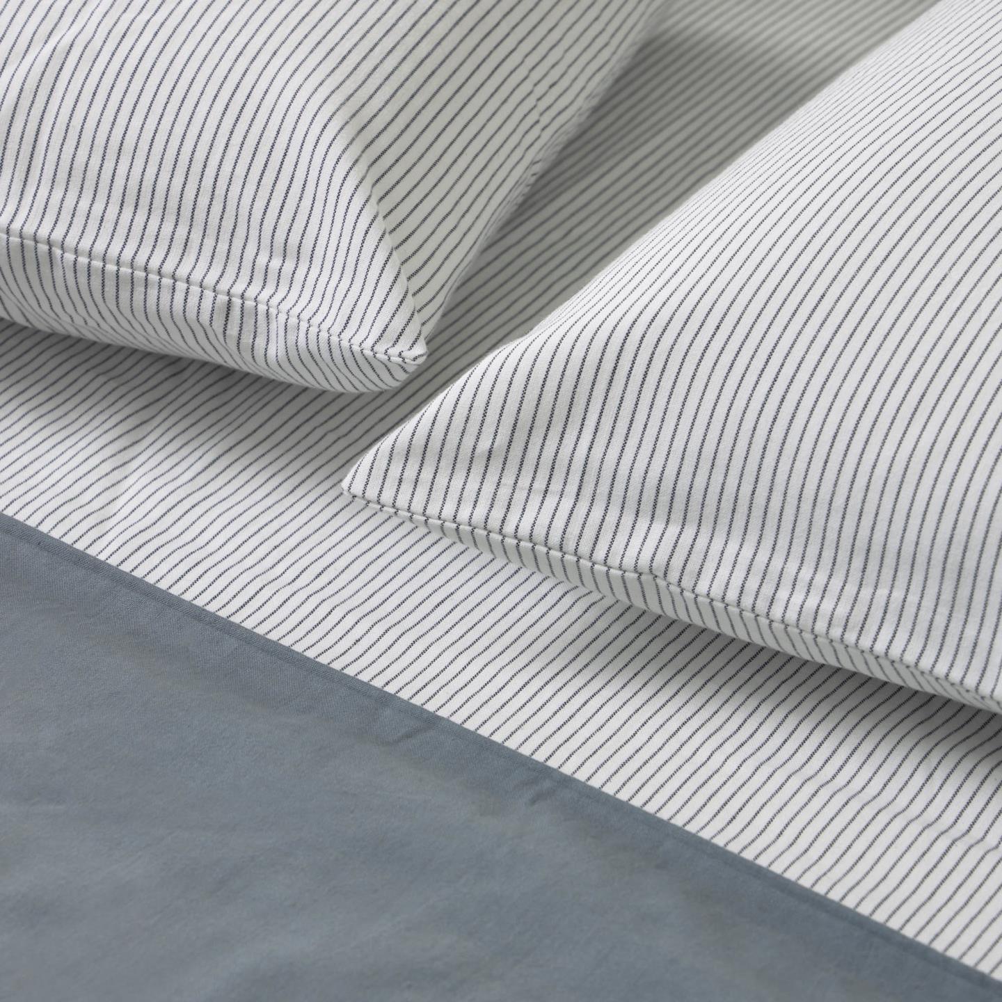 Cotton Duvet Cover W/ Fitted Sheet And Pillowcase