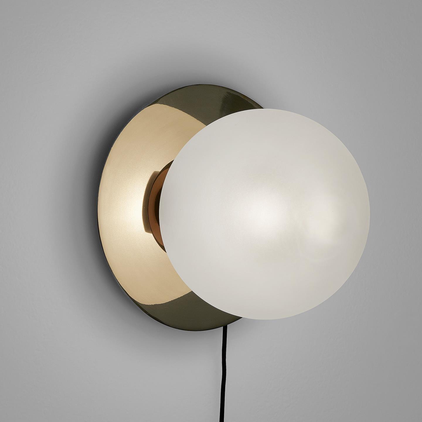 Gold Aluminium Wall Lamp