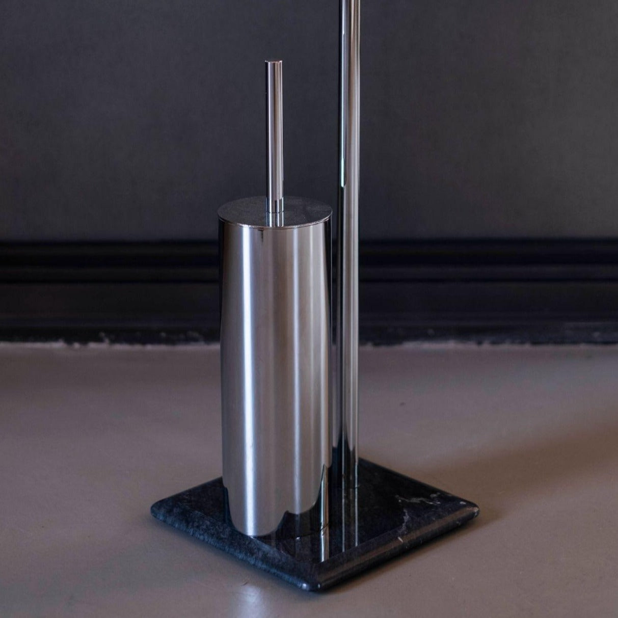 Metal Toilet Brush / Toilet Paper