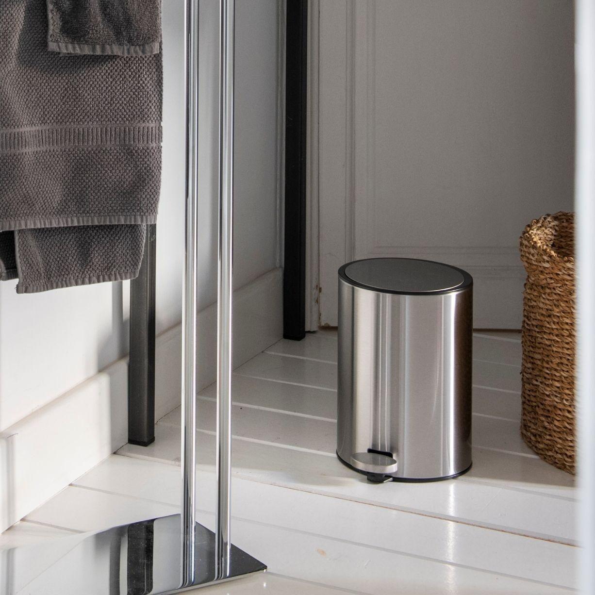Metal Wastepaper Basket