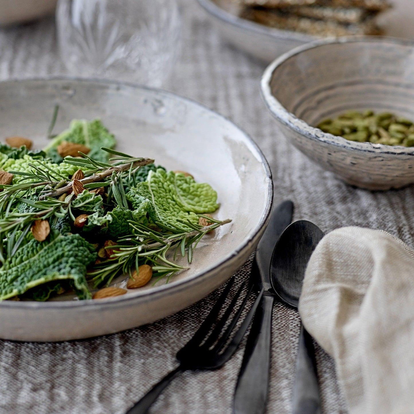 Pink Ceramic Plate Set (x6)
