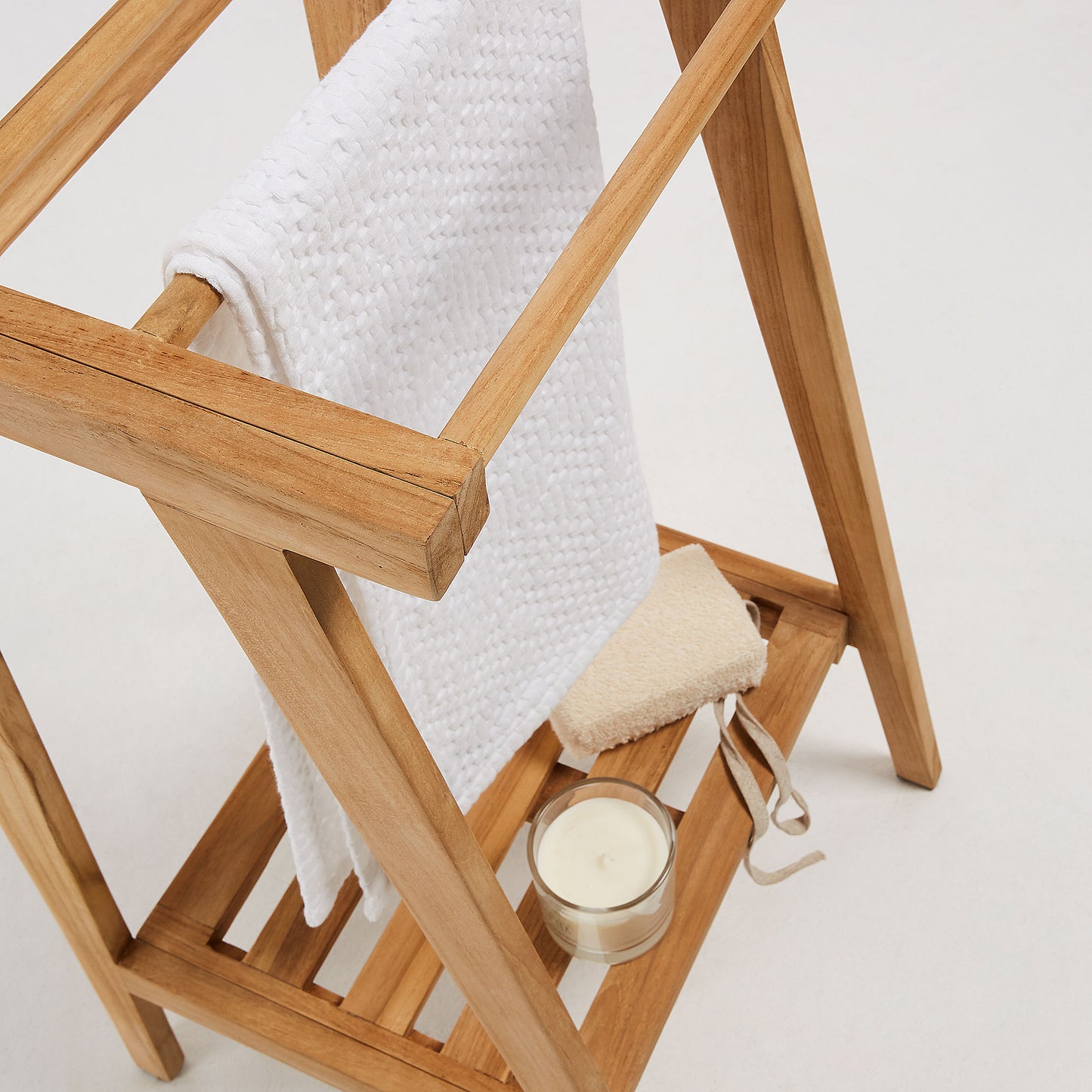 Nature Wood Towel Rack