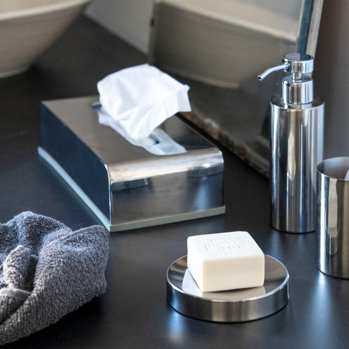 Silver Iron Tissue Box