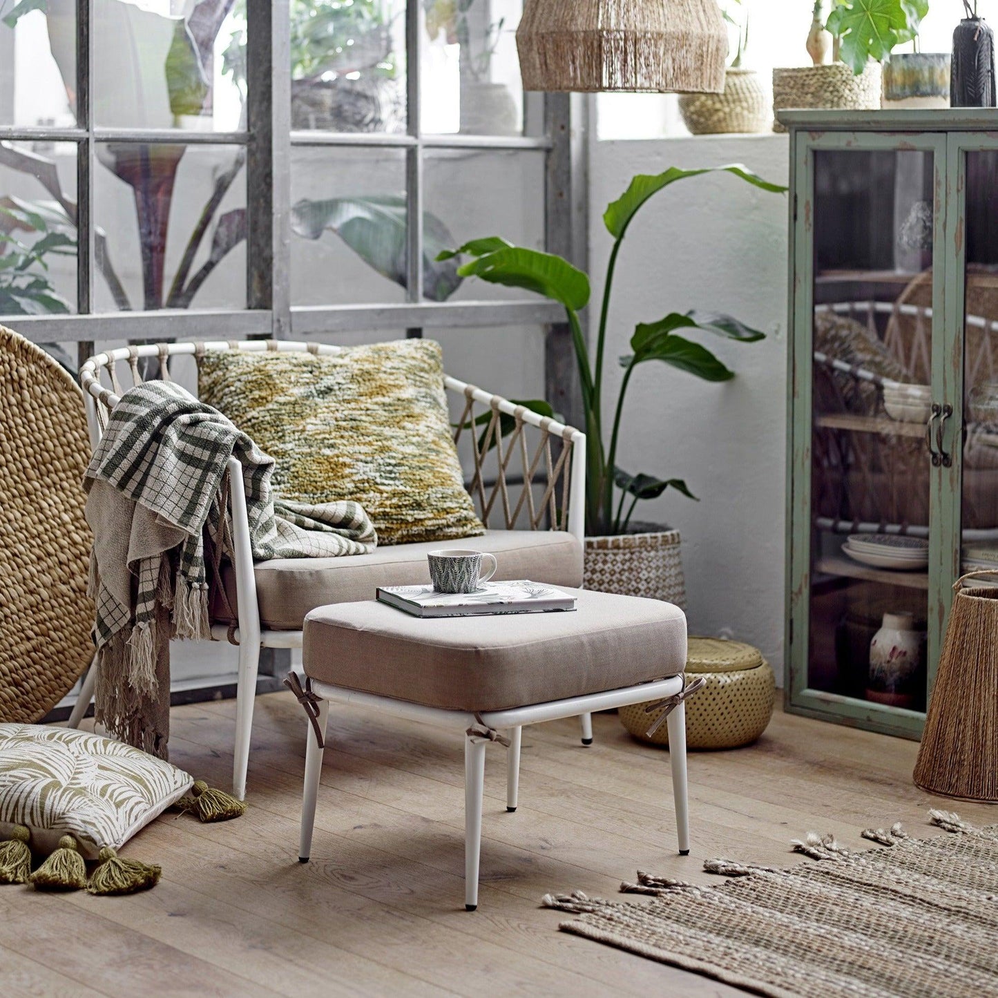 White Metal Foot Rest