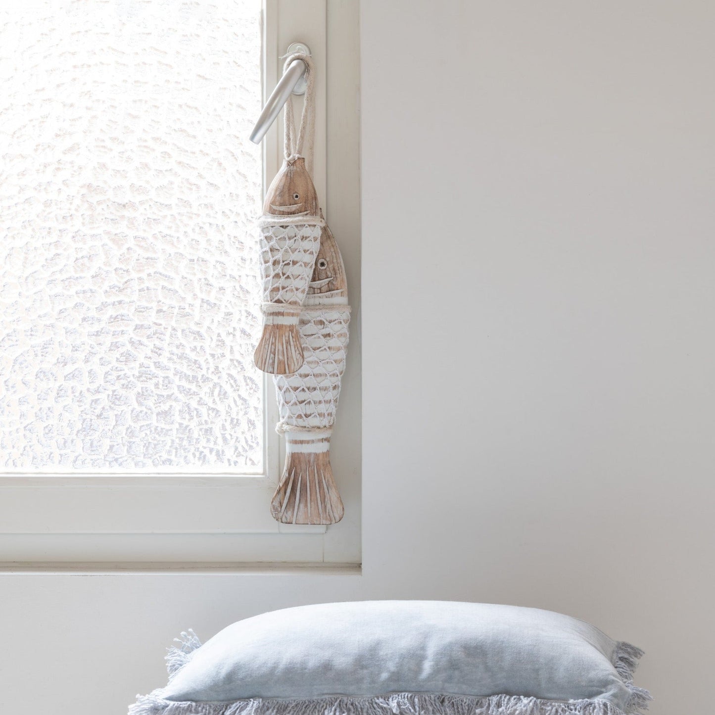 White Wood Hanger Fish