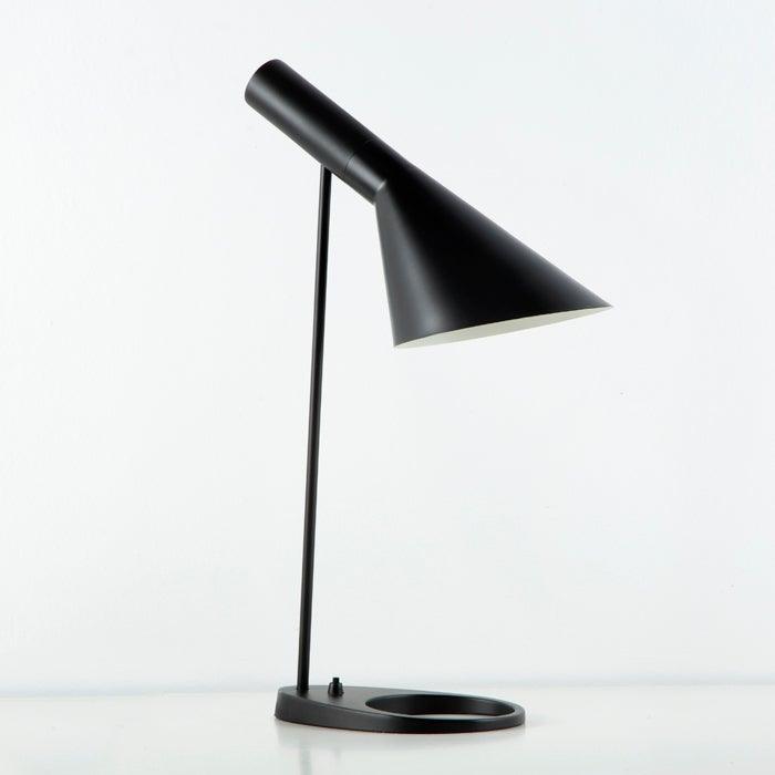Black Iron Table Lamp