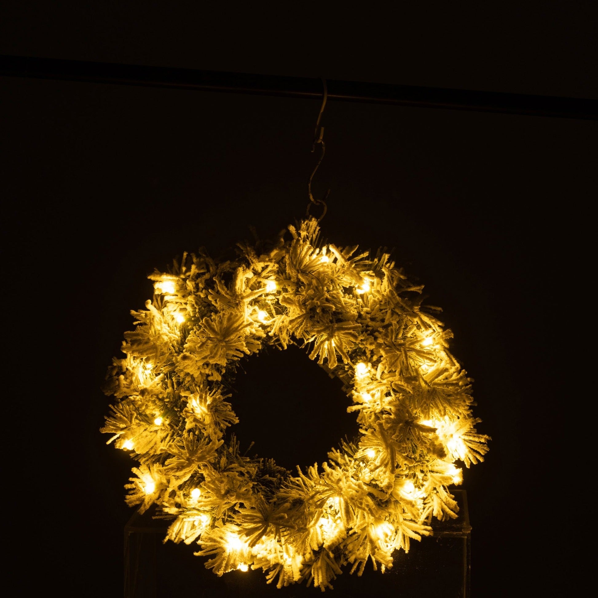 White PVC Wreath W/ Led